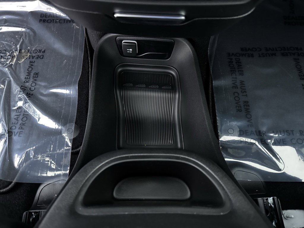 New 2026 Chrysler Voyager LX image 31