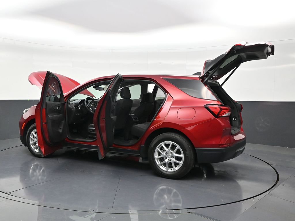 Used 2024 Chevrolet Equinox LT FWD image 31