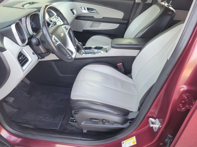 Used 2016 Chevrolet Equinox LTZ w/ Enhanced Convenience Package FWD image 11