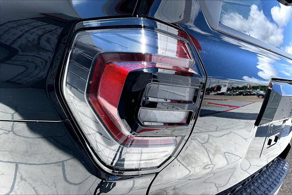 New 2026 Toyota 4Runner Platinum AWD/4WD image 20