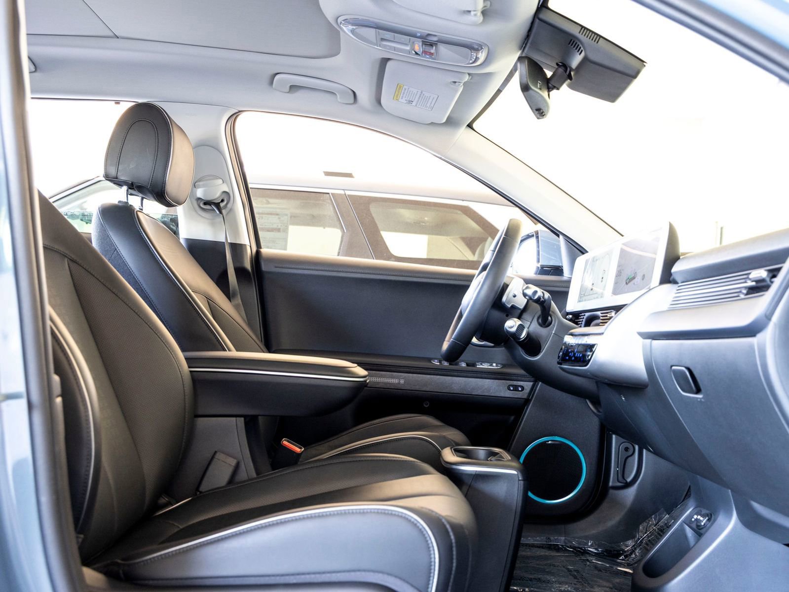 Used 2023 Hyundai Ioniq 5 Limited AWD/4WD image 27