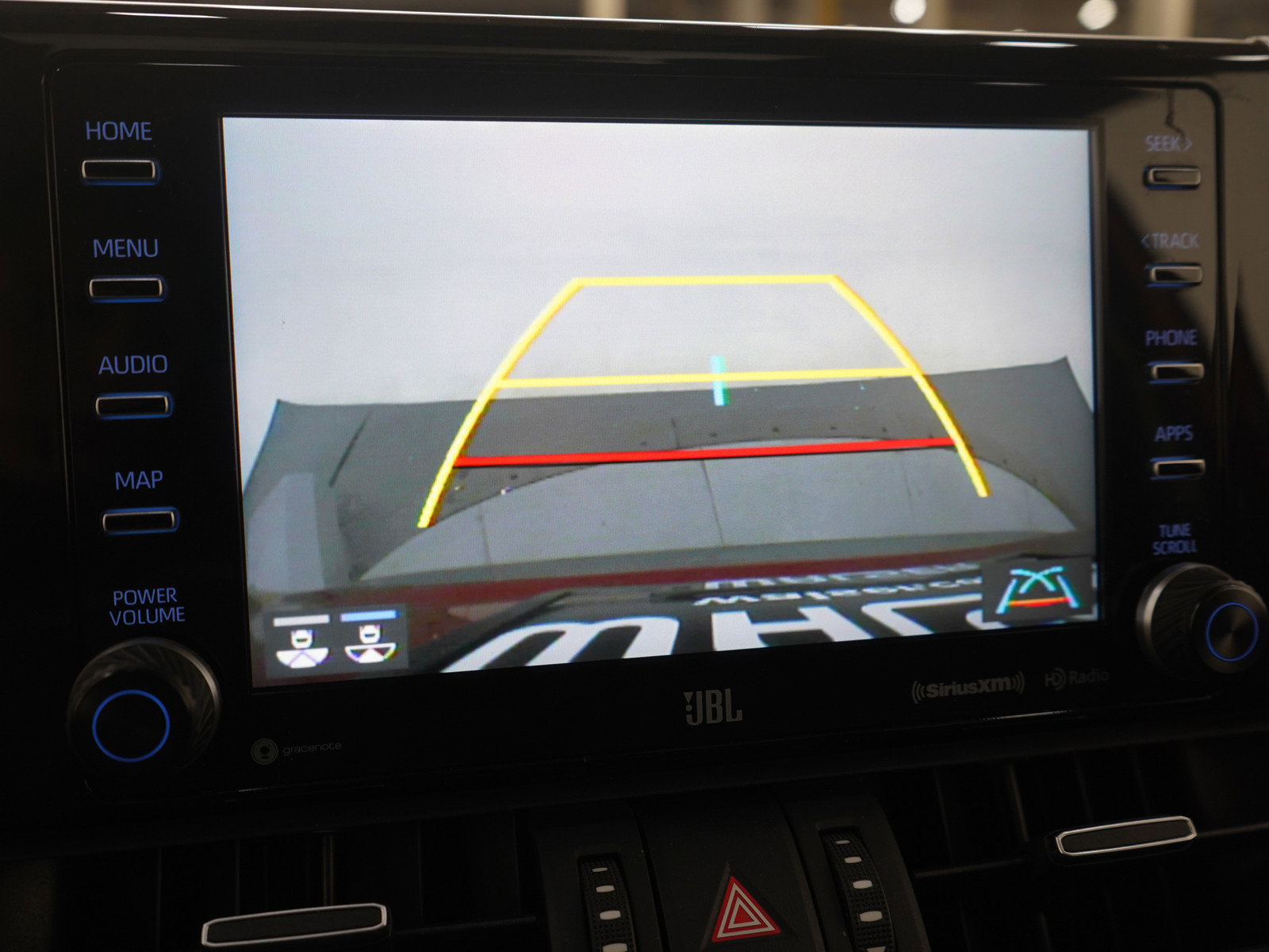 Used 2020 Toyota RAV4 Limited image 31