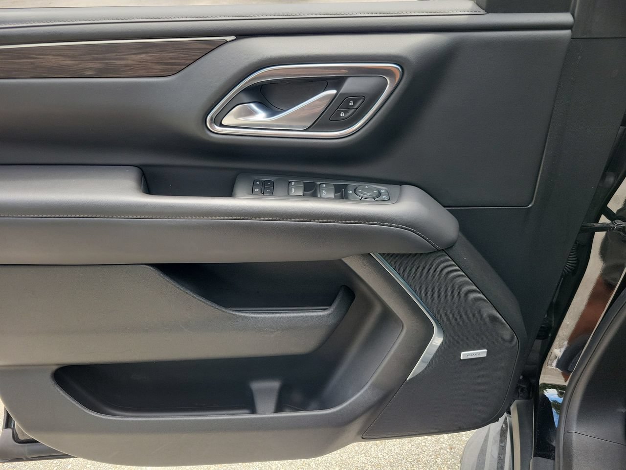 Used 2021 Chevrolet Tahoe LT w/ Rear Media and Nav Package RWD image 14