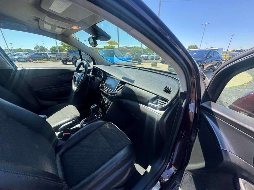 Used 2017 Buick Encore Preferred AWD/4WD image 19