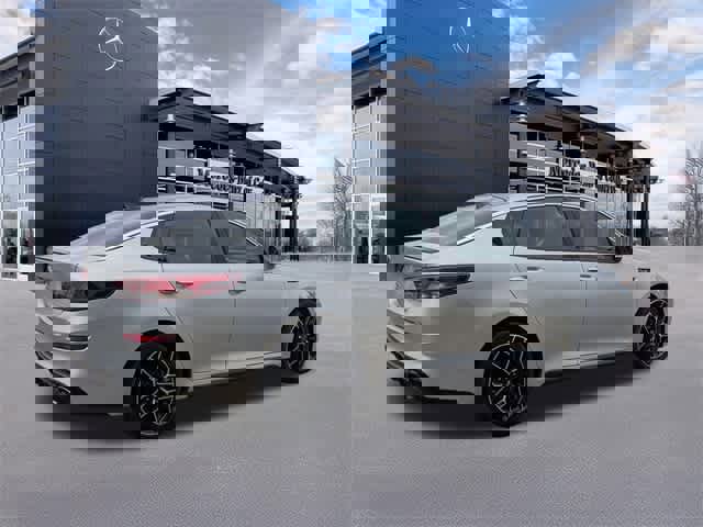 Used 2020 Kia Optima SX image 9