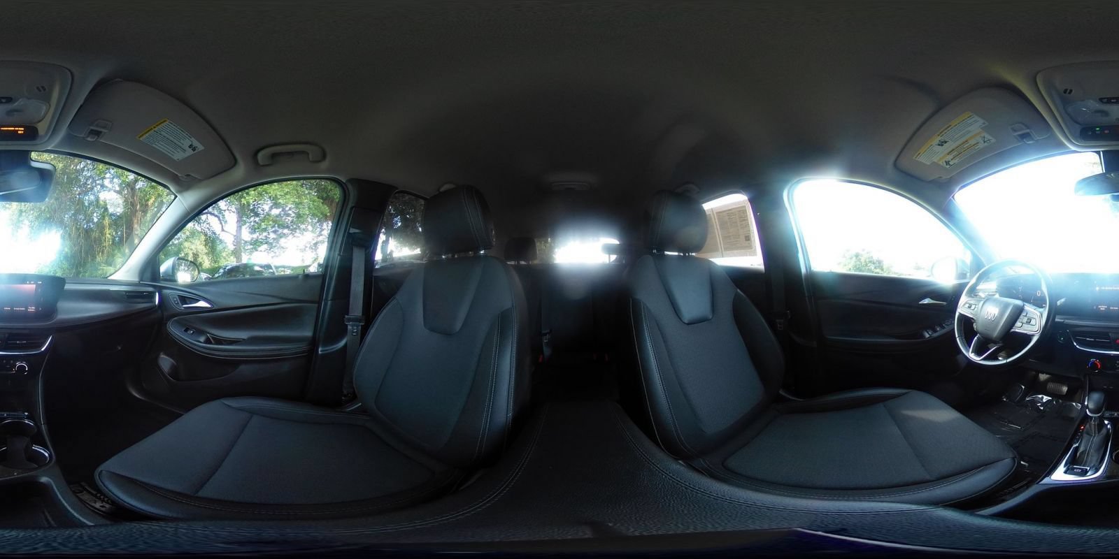 Used 2025 Buick Encore GX Preferred AWD/4WD image 40