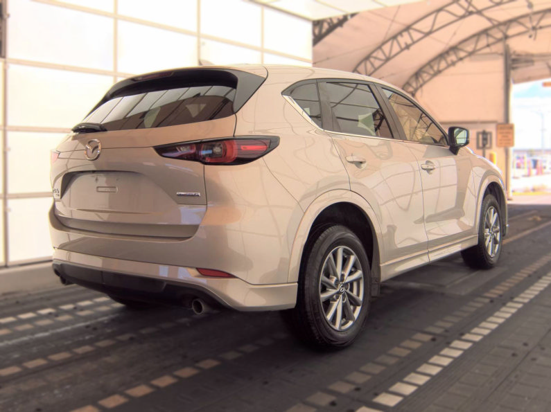 Used 2025 MAZDA CX-5 AWD 2.5 S w/ Select Package image 3