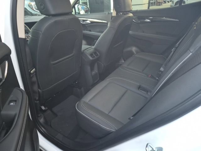 Certified 2023 Buick Envision Essence image 3