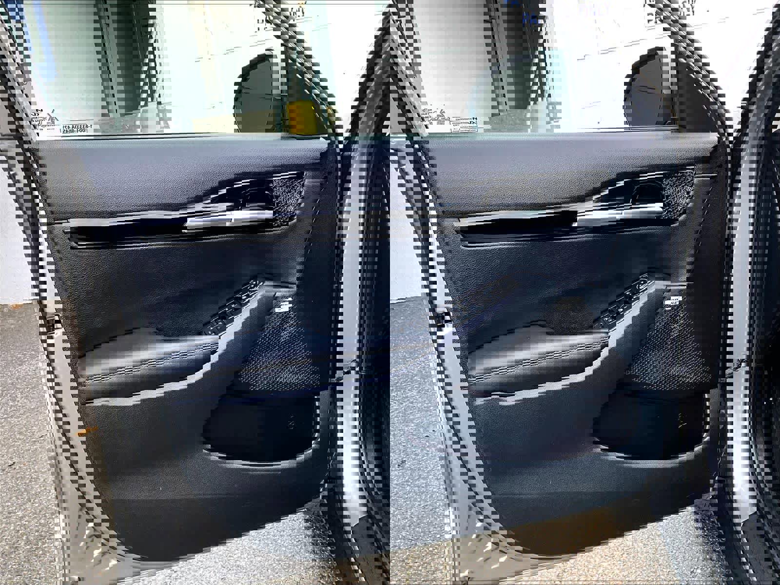 Used 2024 Kia Seltos SX image 9