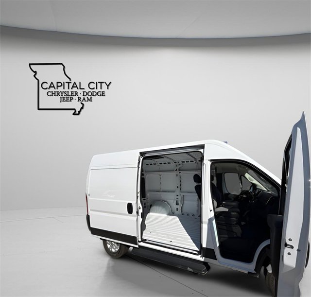 New 2026 RAM ProMaster 2500 w/ Quick Order Package 22G SLT image 12