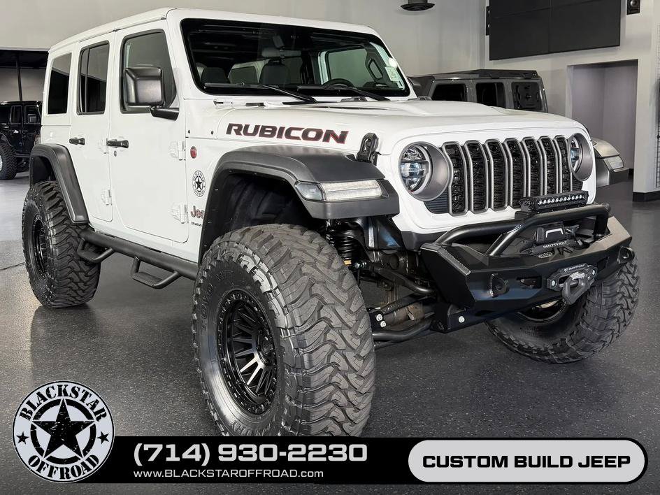 Used 2025 Jeep Wrangler Unlimited Rubicon AWD/4WD image 2