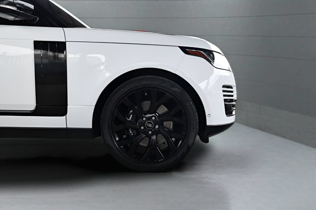 Used 2022 Land Rover Range Rover P525 Westminster Edition AWD/4WD image 10