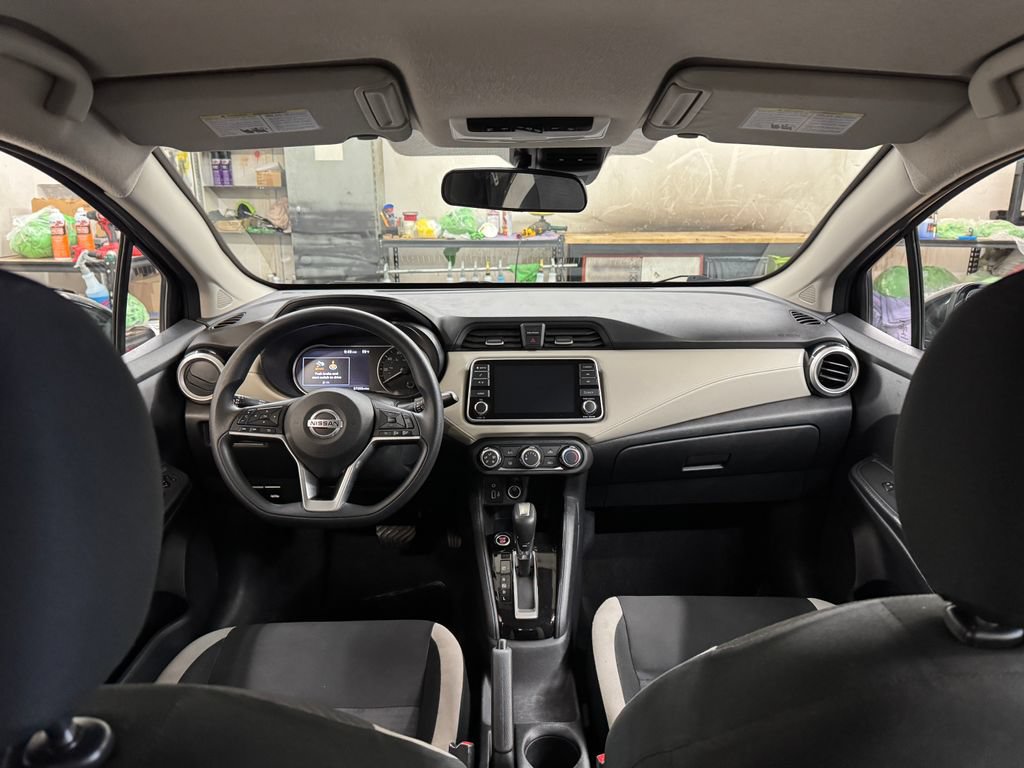 Used 2021 Nissan Versa SV FWD image 26