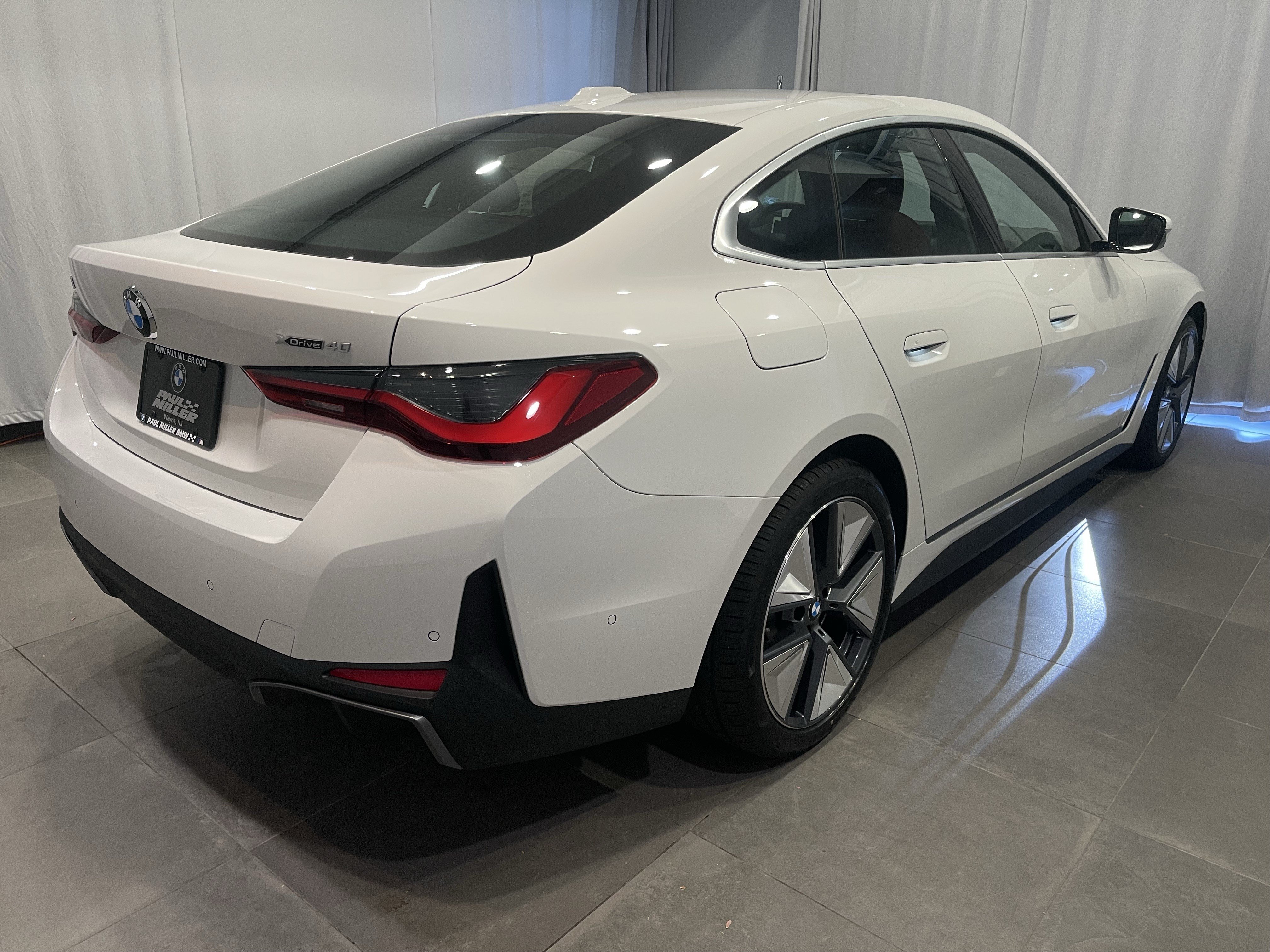 New 2026 BMW i4 xDrive40i w/ Parking Assistance Package AWD/4WD image 6