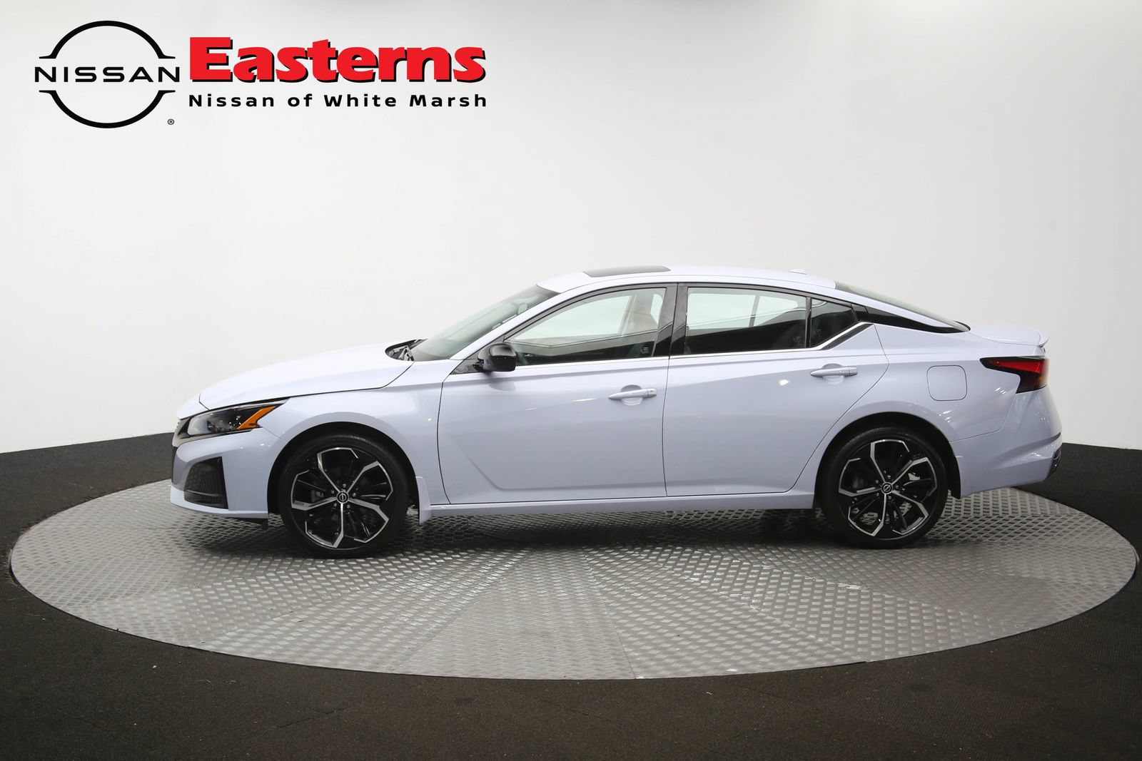Used 2023 Nissan Altima 2.5 SR AWD/4WD image 60