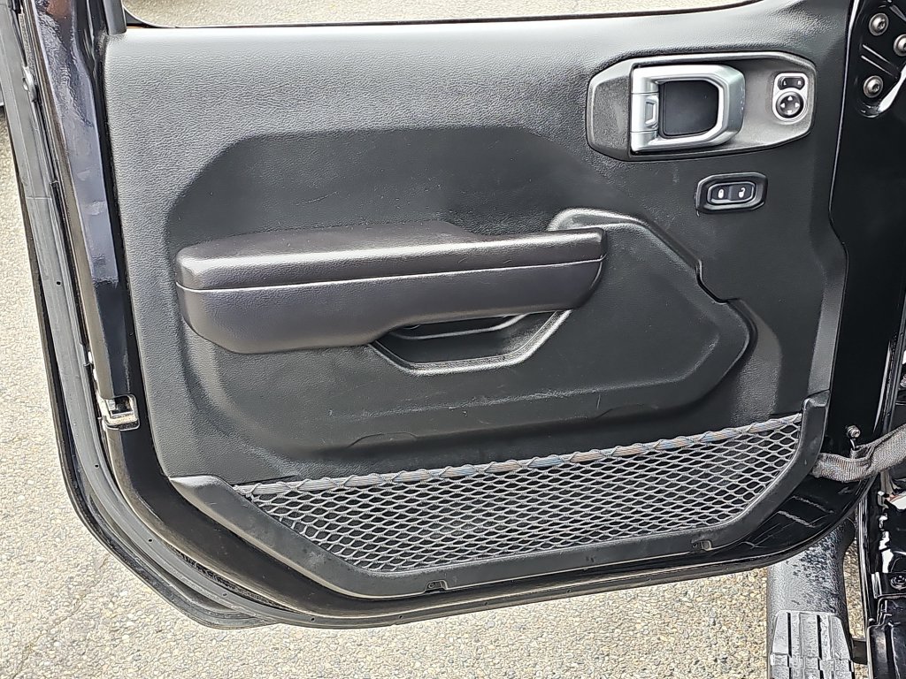 Used 2019 Jeep Wrangler Unlimited Sport S AWD/4WD image 22
