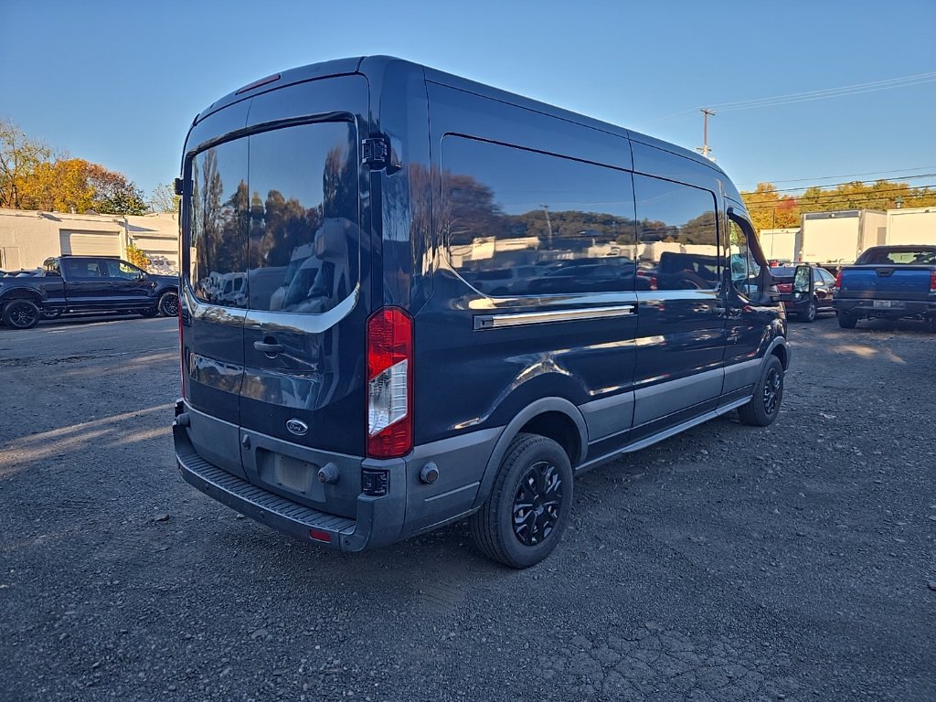 Used 2017 Ford Transit 250 148 Medium Roof RWD image 5
