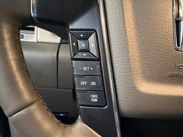 Used 2015 Lincoln Navigator L 2WD image 18