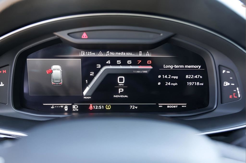 Used 2023 Audi SQ7 Premium Plus image 11