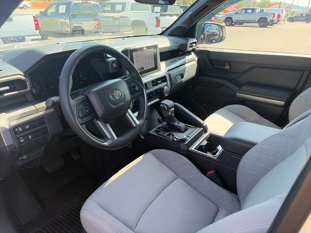 Used 2024 Toyota Tacoma SR5 AWD/4WD image 26