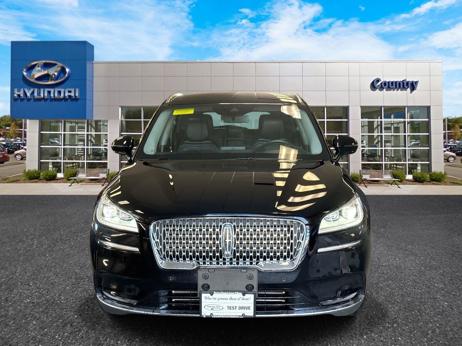 Used 2020 Lincoln Corsair Reserve w/ Equipment Group 201A image 2