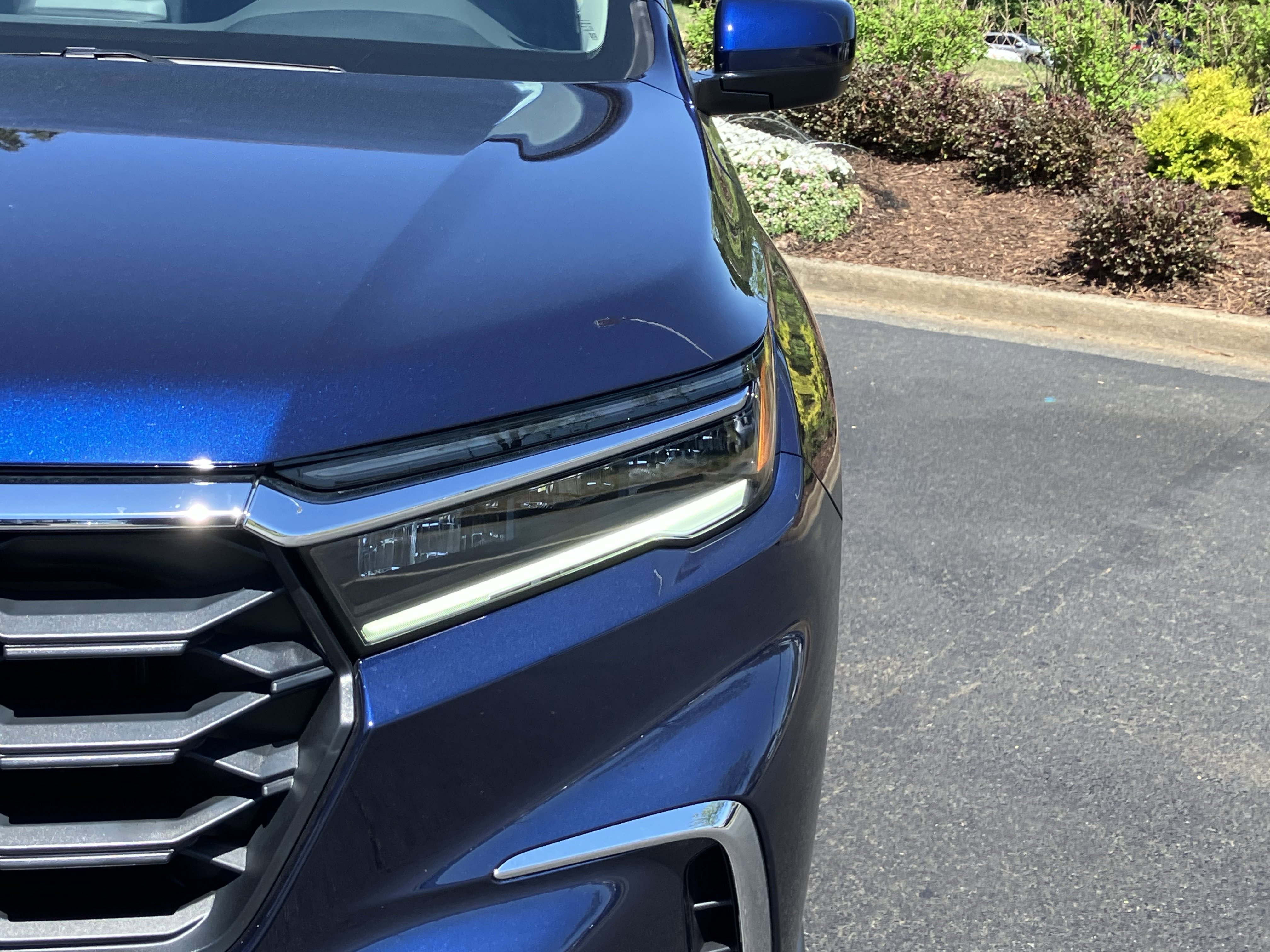 Used 2025 Honda Pilot EX-L image 5