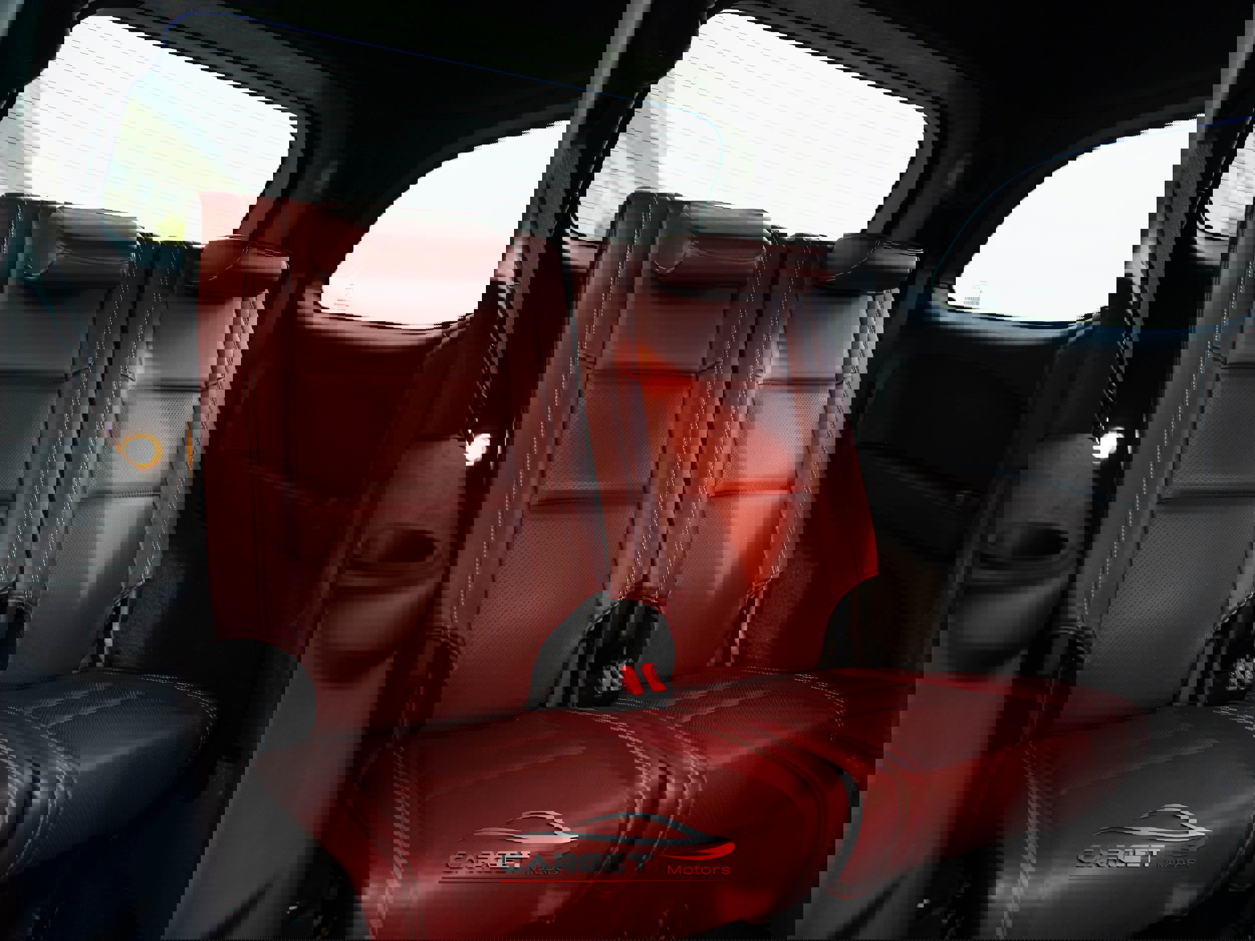 Used 2018 Dodge Durango SRT w/ SRT Interior Appearance Group image 18