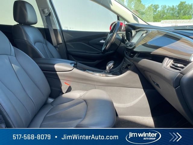 Used 2019 Buick Envision Essence FWD image 12