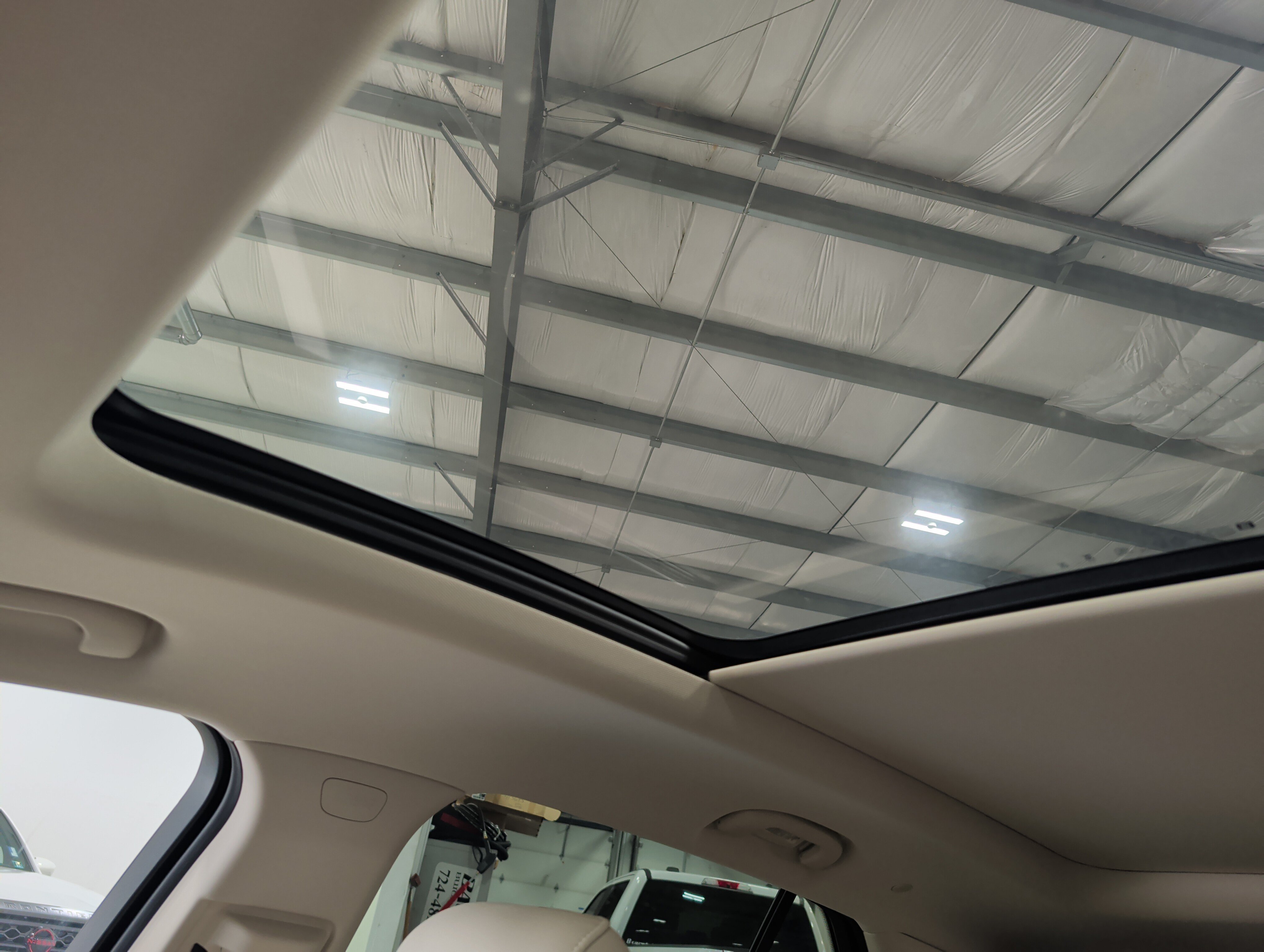 Used 2023 Buick Envision Avenir AWD/4WD image 13