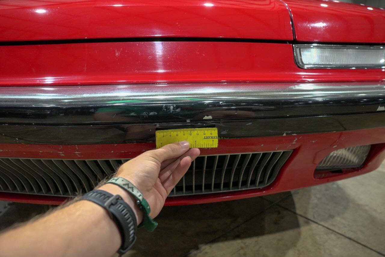 Used 1988 Buick Reatta Coupe FWD image 29