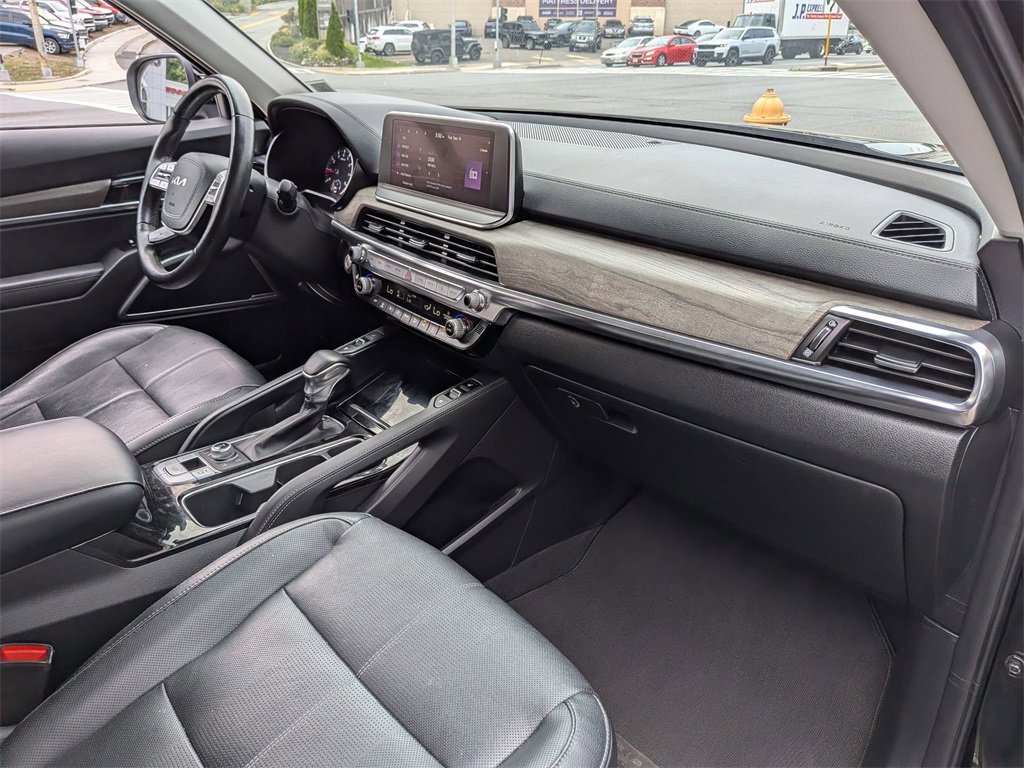 Certified 2022 Kia Telluride EX image 26