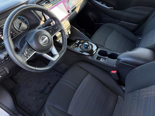 Certified 2025 Nissan Leaf SV Plus image 17