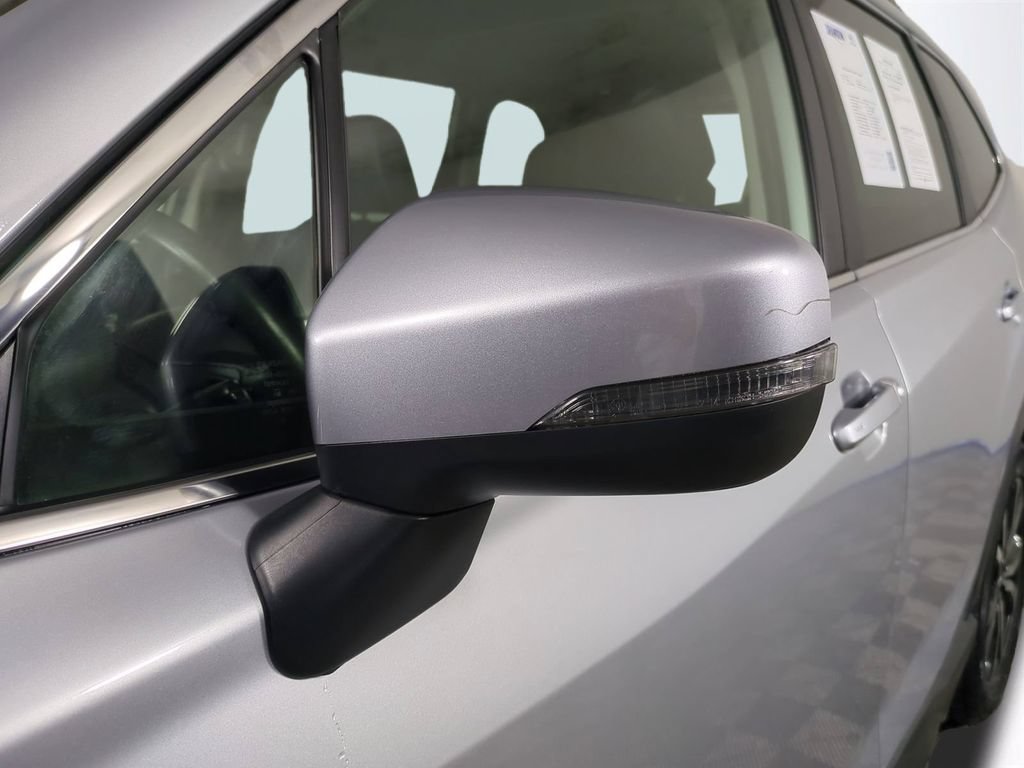Used 2022 Subaru Forester Limited AWD/4WD image 12
