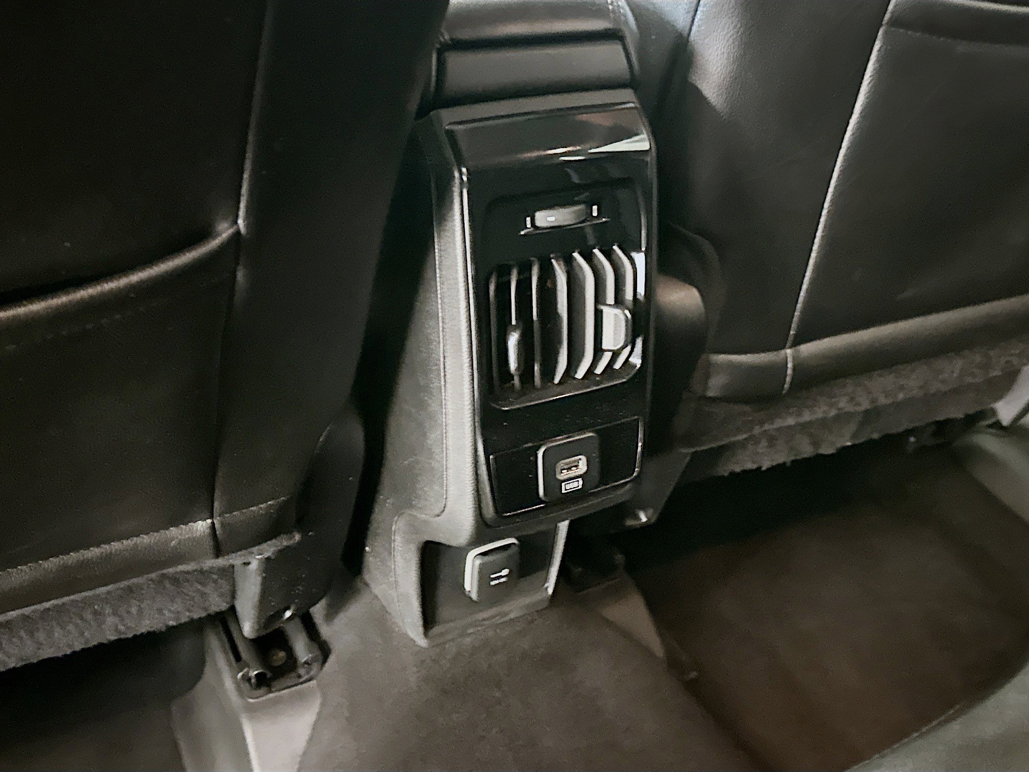 Used 2022 Jeep Compass Limited AWD/4WD image 27