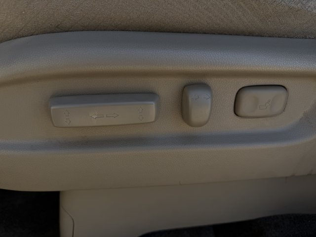 Used 2017 Honda Odyssey SE image 24