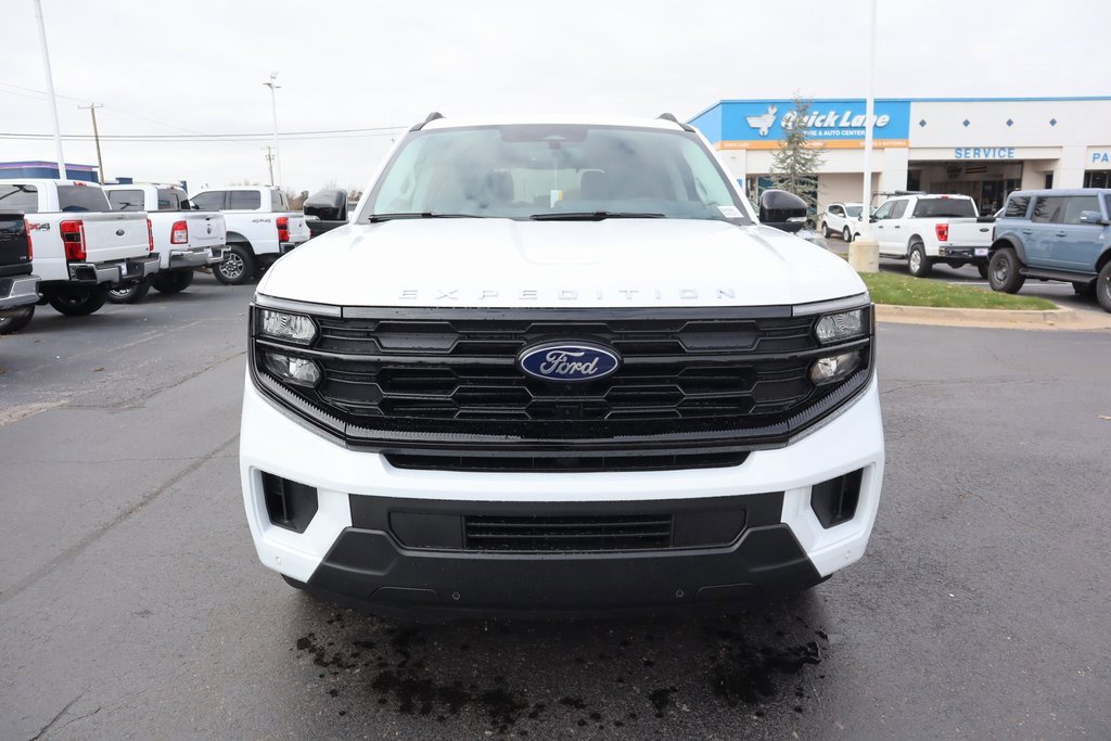 New 2025 Ford Expedition Active image 9
