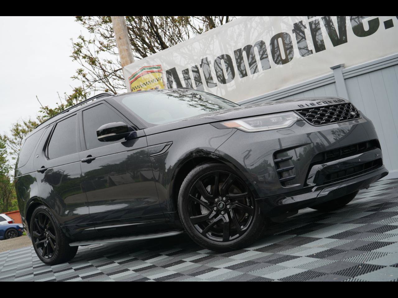 Used 2023 Land Rover Discovery S R-Dynamic