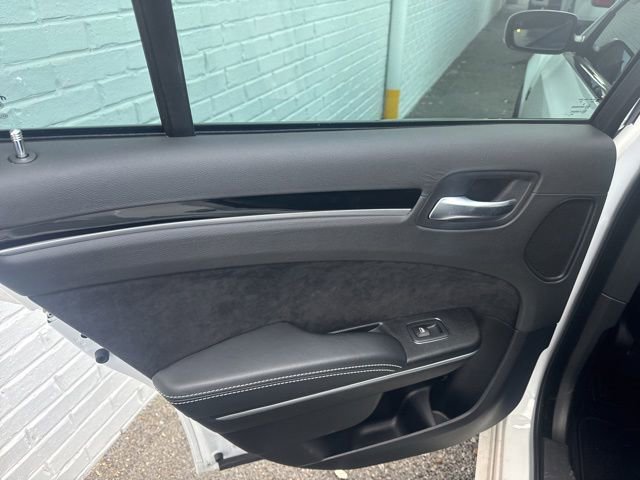 Used 2023 Chrysler 300 C RWD image 18