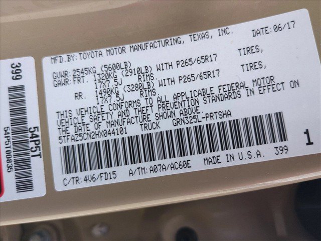 Used 2017 Toyota Tacoma TRD Sport w/ Tow Package RWD image 15