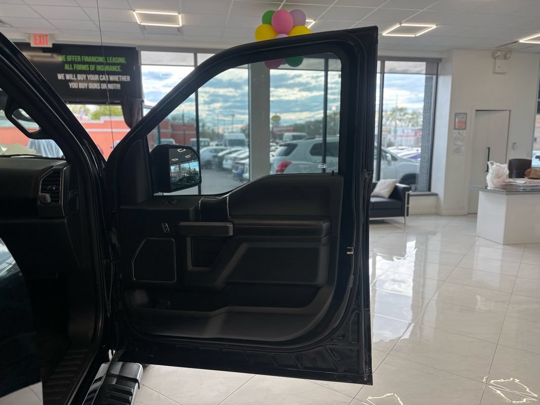 Used 2018 Ford F150 Lariat w/ Equipment Group 502A Luxury AWD/4WD image 41