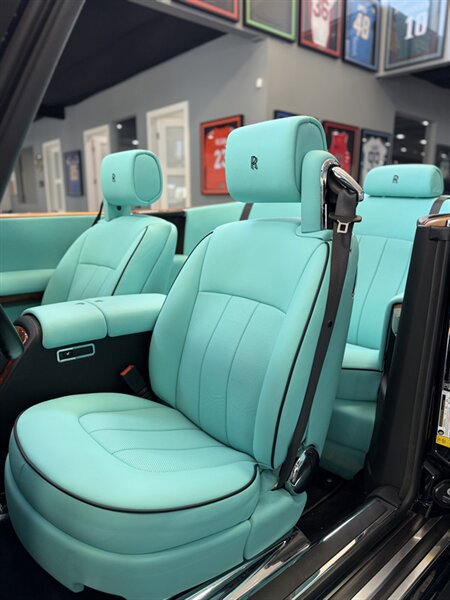 Used 2013 Rolls-Royce Phantom Drophead Coupe RWD image 13