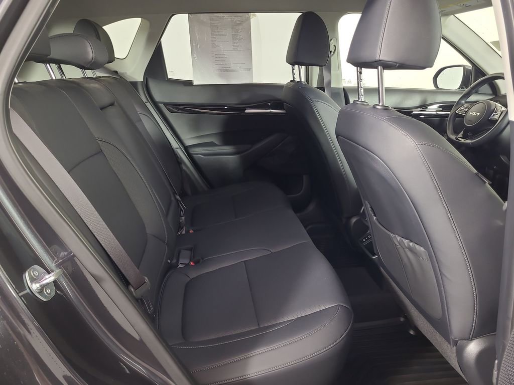 Used 2024 Kia Seltos SX image 22