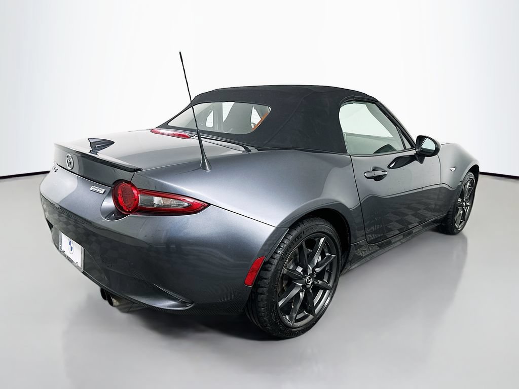 Used 2016 MAZDA MX-5 Miata Club RWD image 5