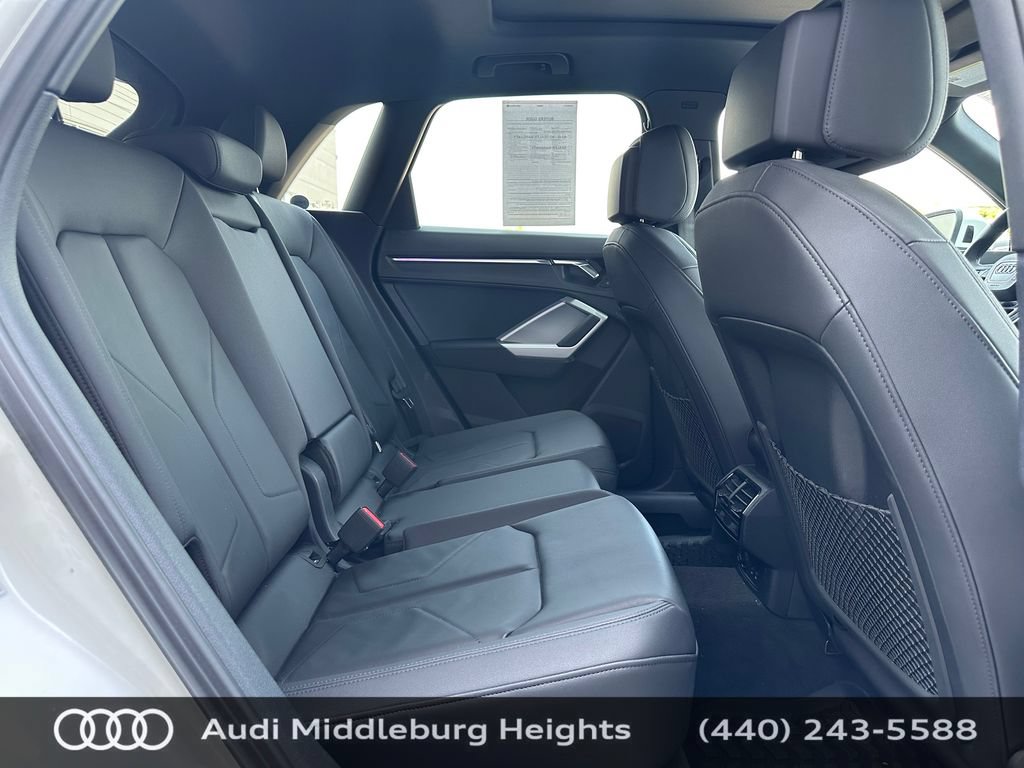 Certified 2023 Audi Q3 2.0T Premium Plus w/ Premium Plus Package AWD/4WD image 40