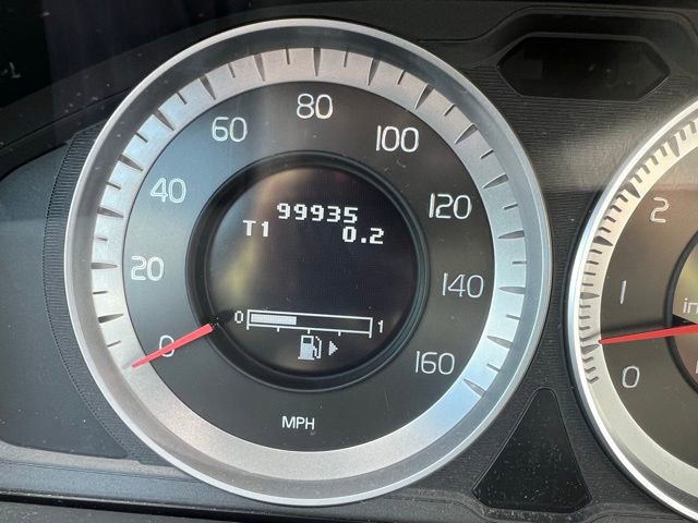 Used 2013 Volvo XC70 3.2 AWD/4WD image 3