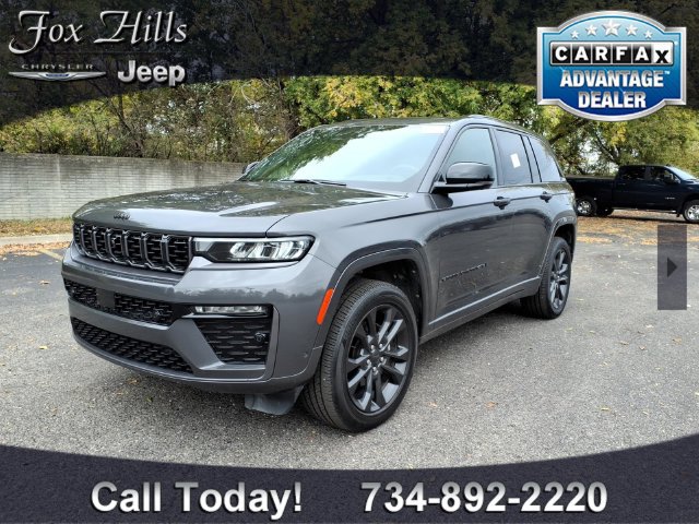 Certified 2026 Jeep Grand Cherokee Overland AWD/4WD image 3