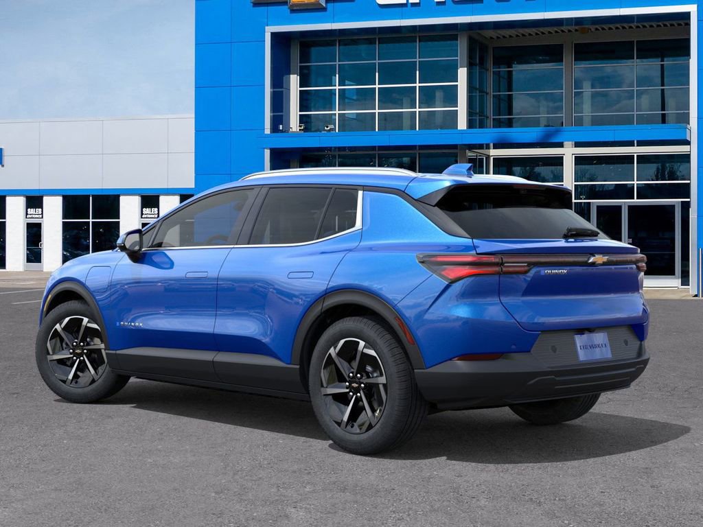 New 2026 Chevrolet Equinox EV LT image 3