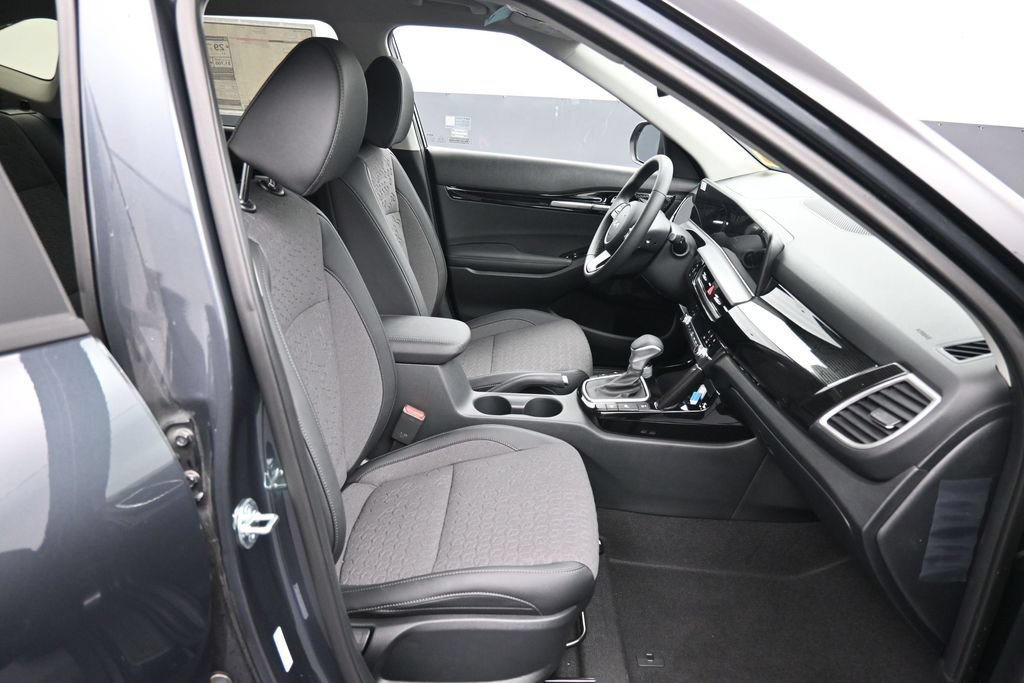 New 2026 Kia Seltos S AWD/4WD image 24