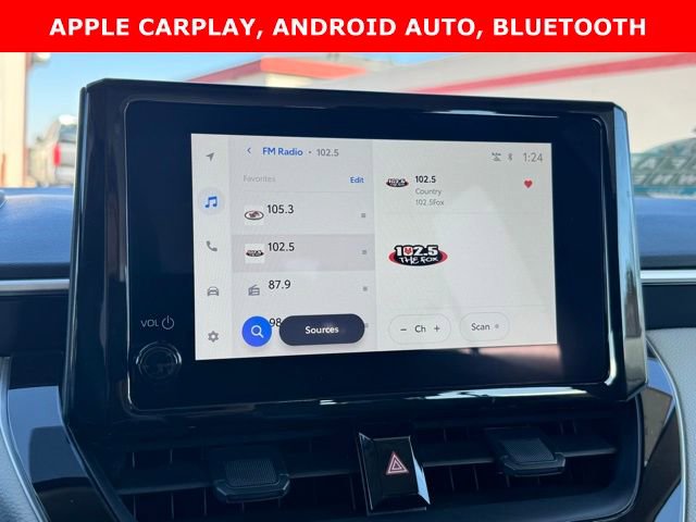 Certified 2025 Toyota Corolla LE image 3