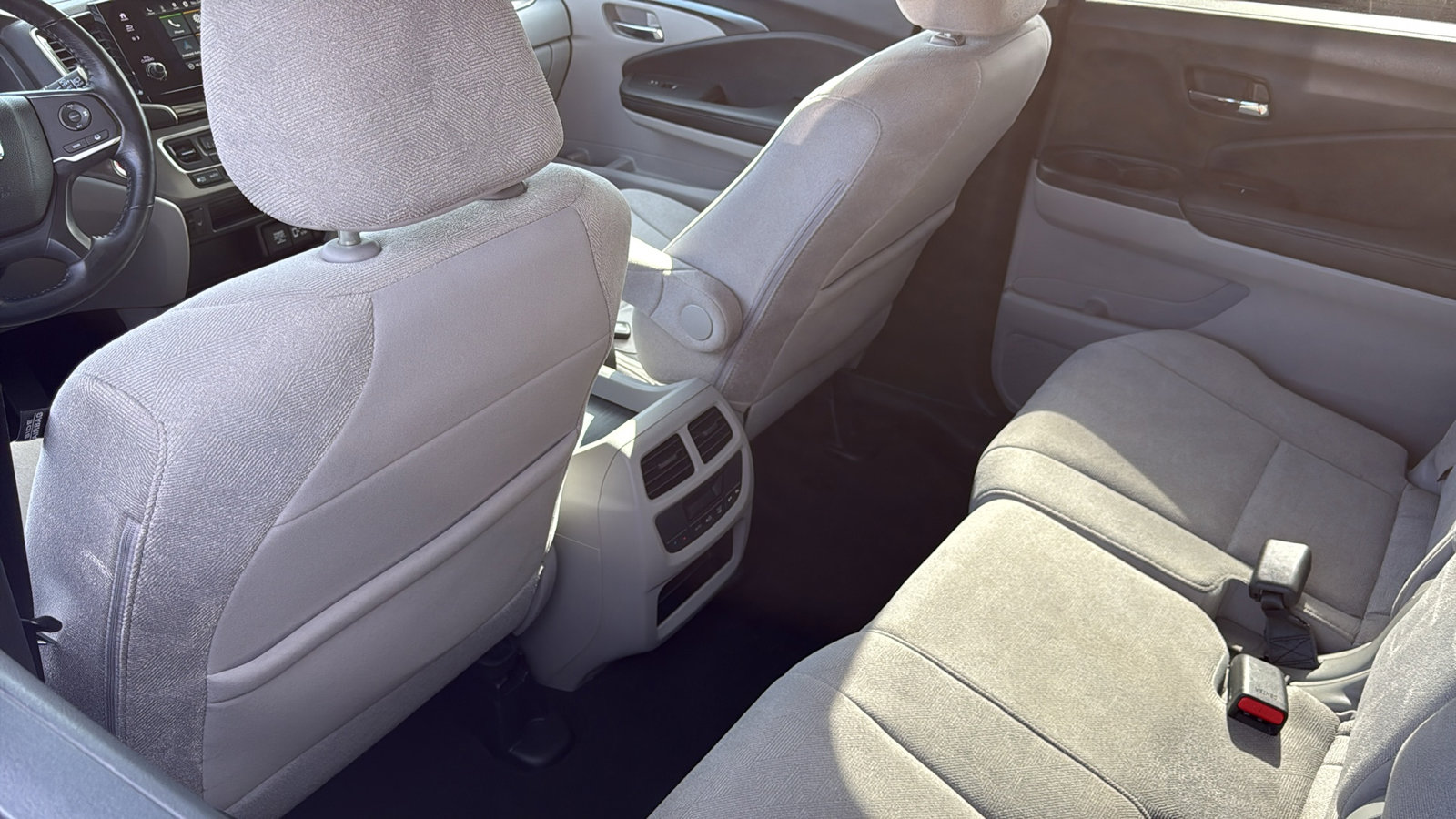 Used 2021 Honda Pilot EX image 30